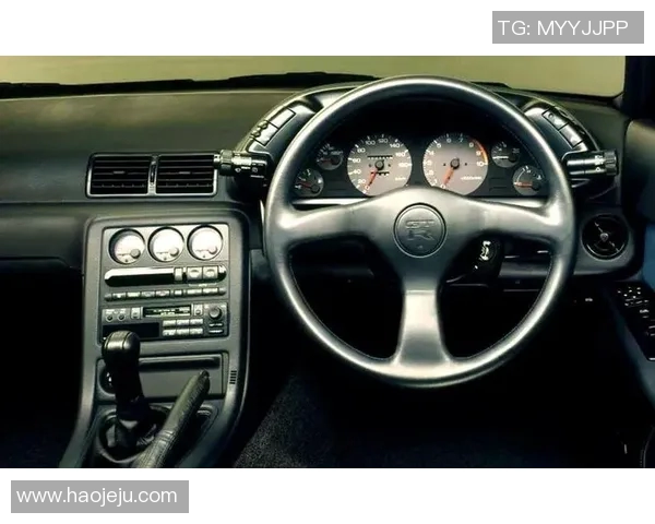 成熟帅气的足球明星们展现魅力与风采的完美瞬间